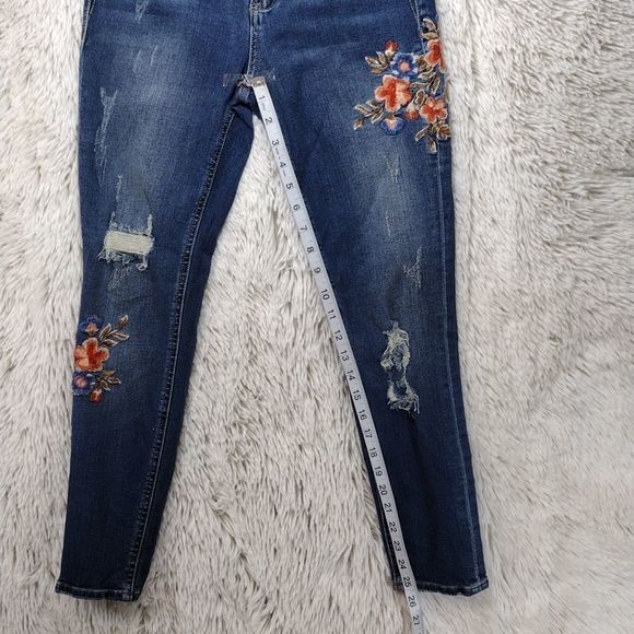 Miss Me girls jeans - Picture 7 of 8